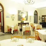 מלון Royal Victoria 3*