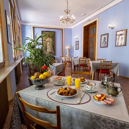 Royal Victoria 3*