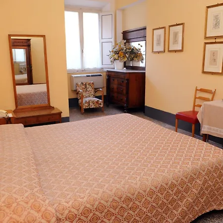 Royal Victoria Hotel 3*